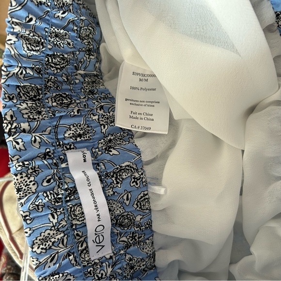 Floral Blue Skirt By Véro Véronique Cloutier Medium - Picture 3 of 15